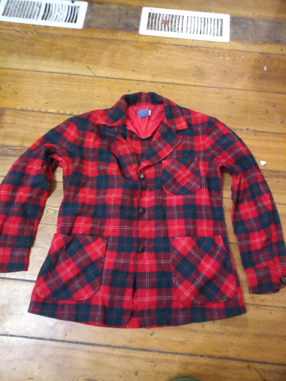 Pendleton or Woolrich men medium or large vintage… - image 10