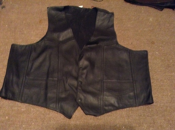 Vintage men's motorcycle vest leather 1970's new … - image 3