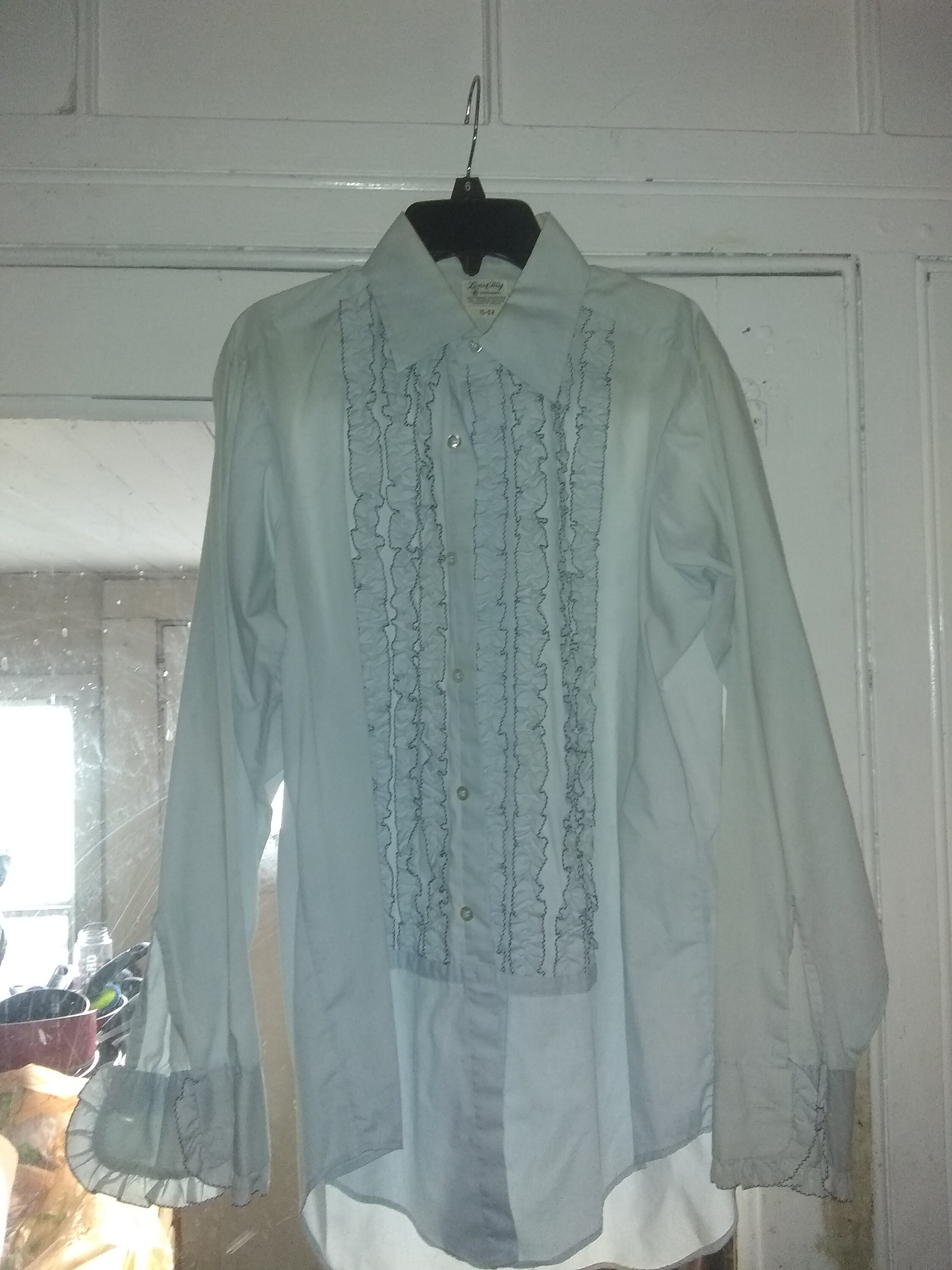 1970s Men’s Shirt Styles - Vintage 70s Shirts for Guys