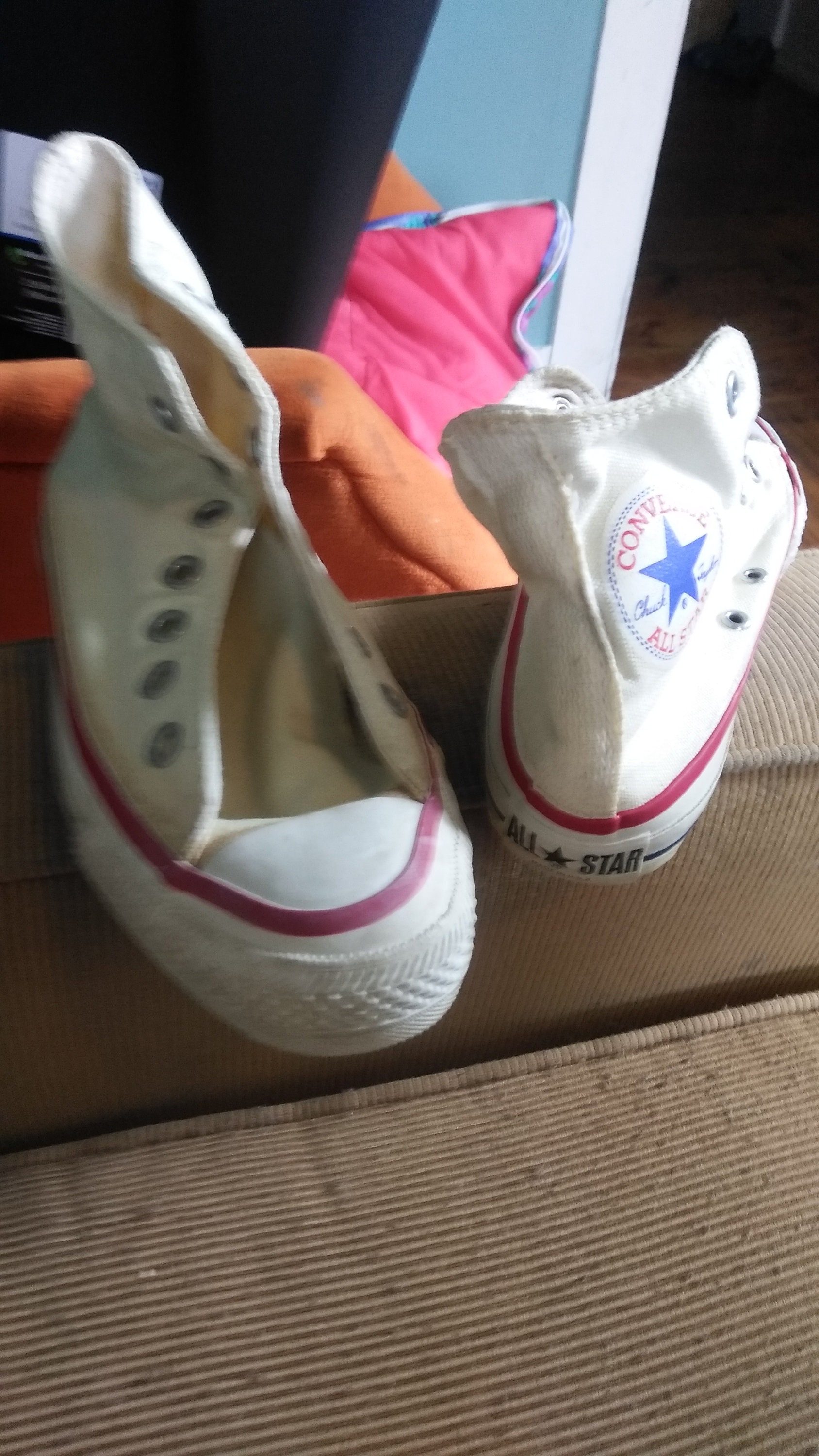 Converse Chuck Taylor All Star Canvas Vintage Deadstock Sneaker Shoe 1970 Hi Top Basketball Mad USA Men 3.5 Women 5.5 Wear T Shirt Jean Pant