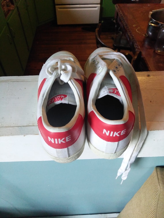 1981 nike vintage deadstock sneakers shoes low to… - image 3