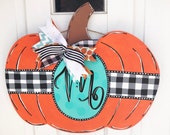 Pumpkin Door Hanger, Fall Door Sign, Family Name Door Hanger, Monogram Wood Sign, Fall Door Decoration, Front Porch Sign