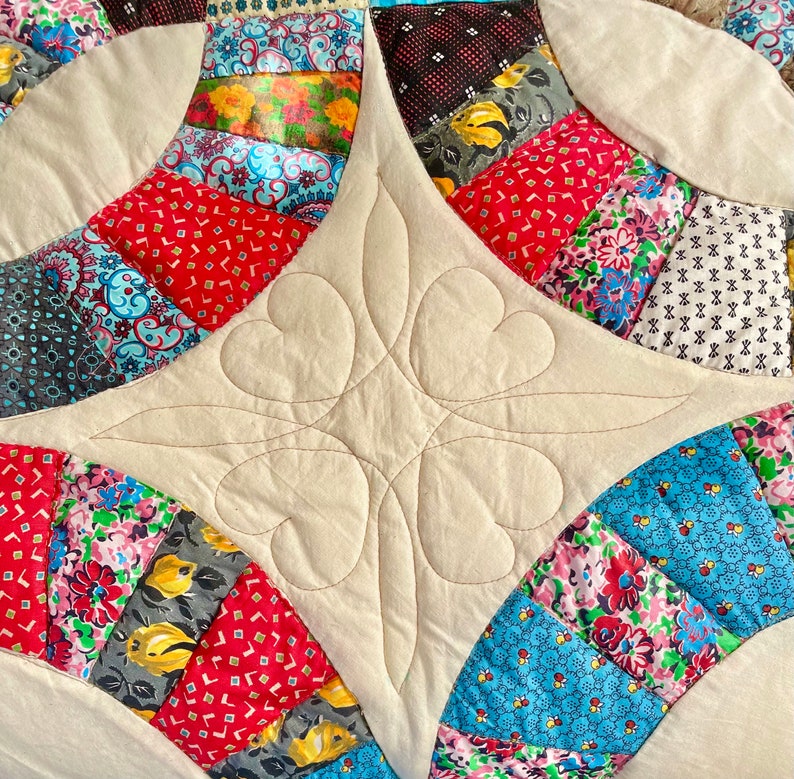 Hand Pieced Vintage Double Wedding Ring Quilt, Wedding Ring, 1970 Quilt