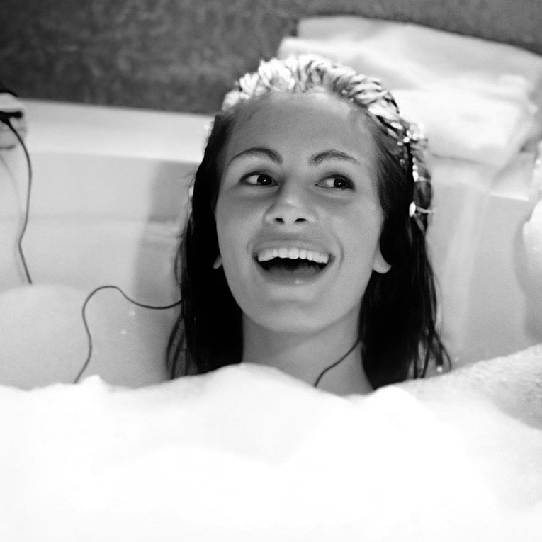 Pretty Woman Movie, Vivian Ward Bathroom Scene, Funny Bathroom Art
