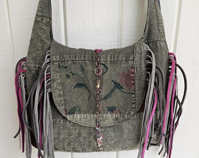 Bag/purse, olive green, fringes, upcycle