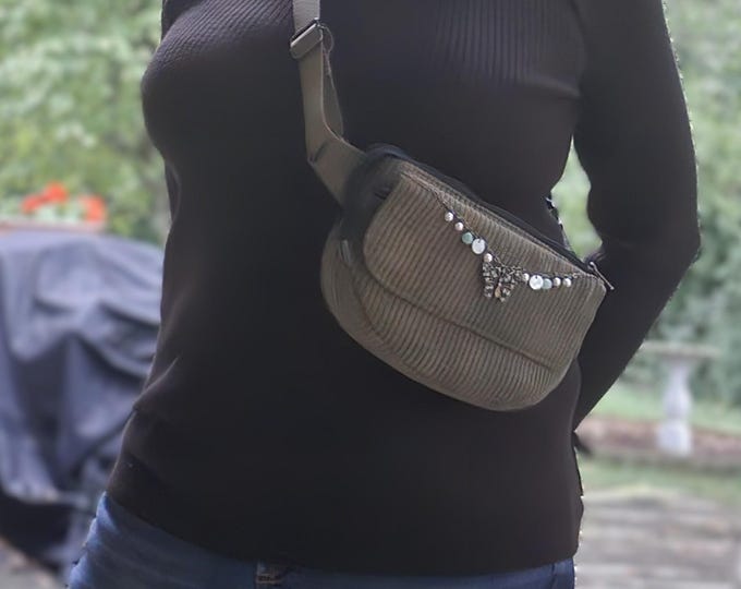 Purse, waist bag, retro olive green corduroy