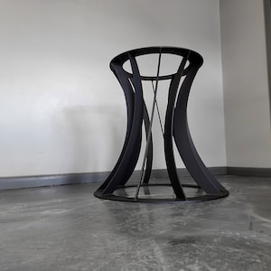 Twisted Tulip Style Metal Pedestal base - Any Size/Color!