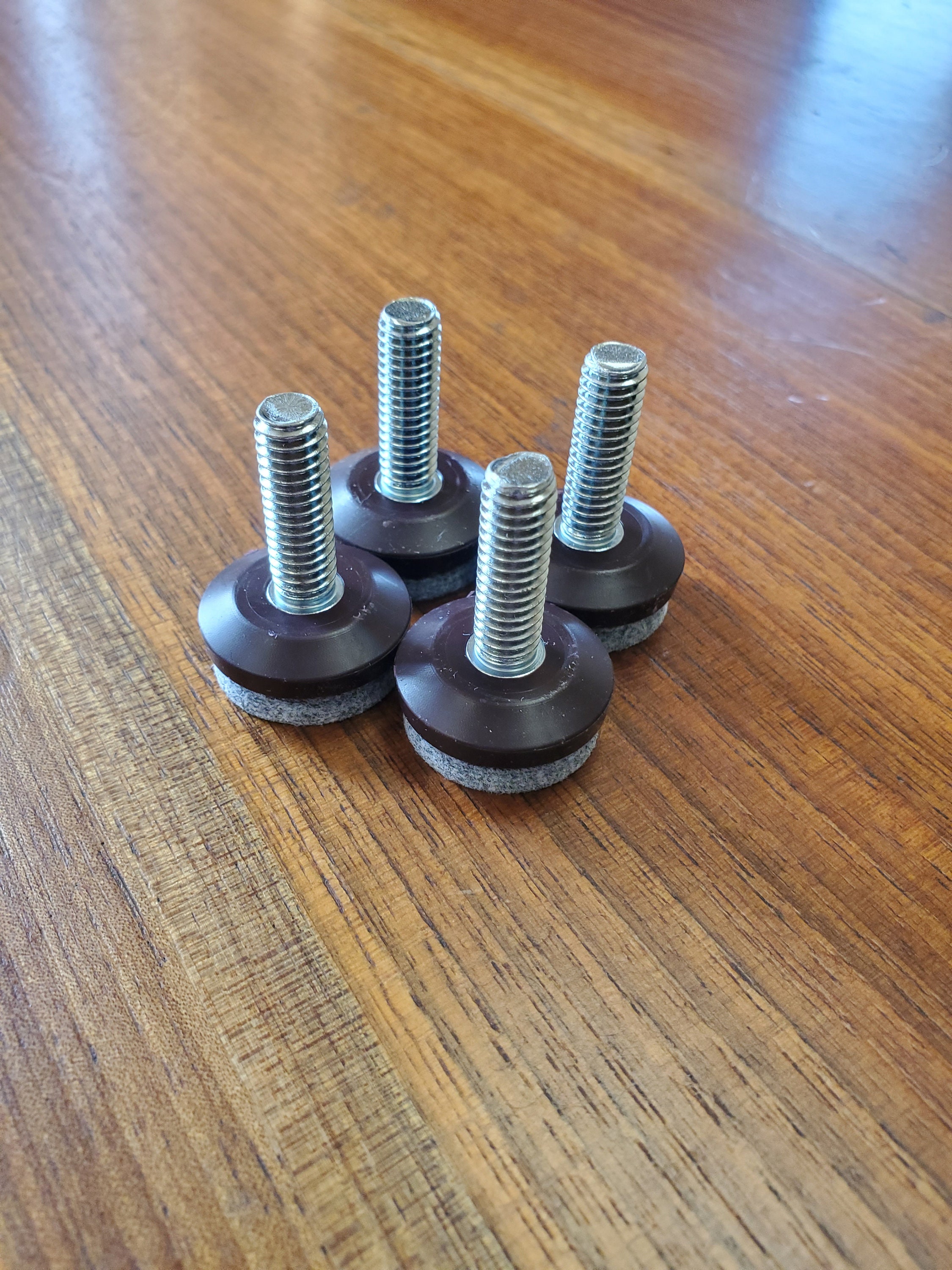 LIDSCURA 16 Pack 5/16-18 Adjustable Stainless Steel Screw-in Furniture Levelers With T- Nut Kit Threaded Leveling Feet Glides For Table, Chair