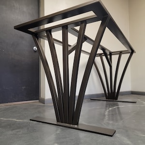 Tulip Style Metal Table Base - Any Size/Color!