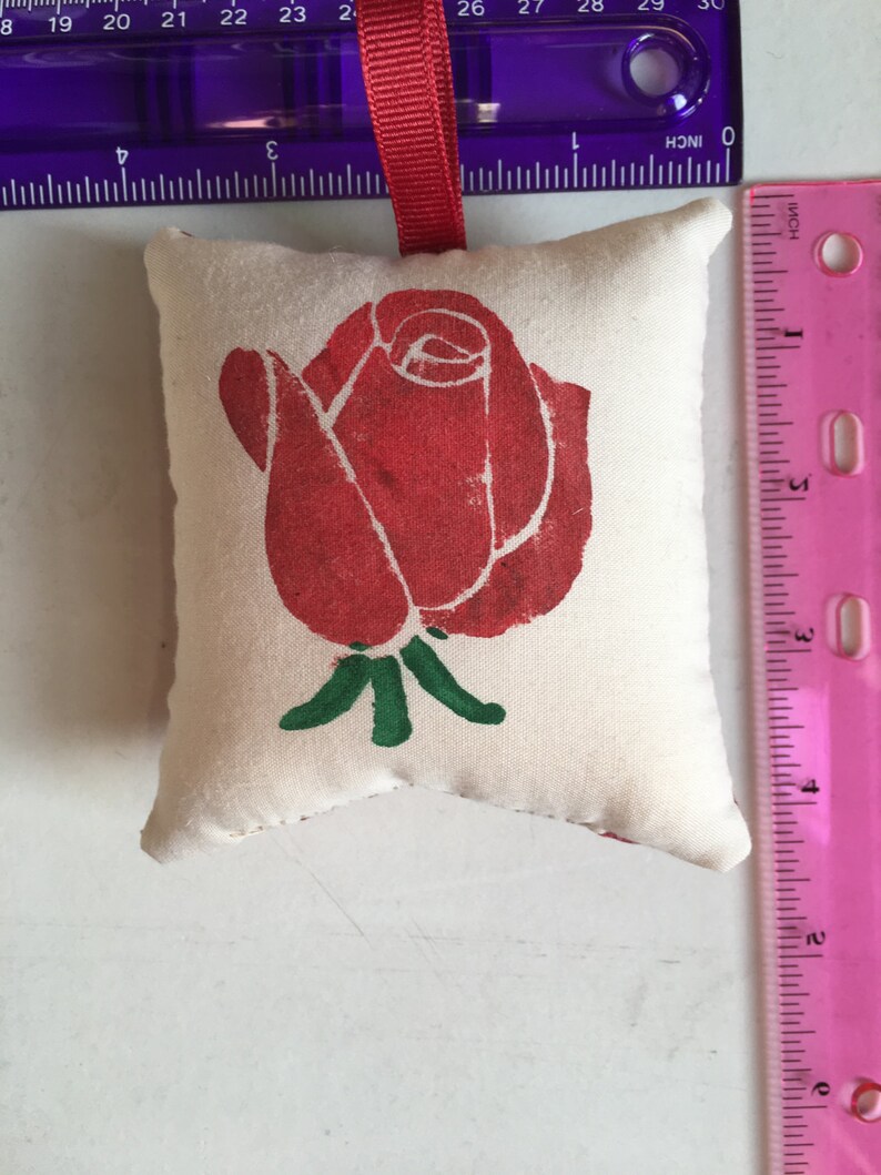 Red Rose Ornament for Valentine/'s Day Mother/'s Day Party Decoration Gift or Gift Basket