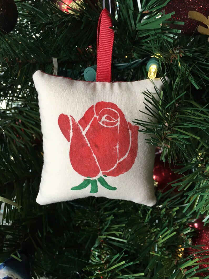 Red Rose Ornament for Valentine/'s Day Mother/'s Day Party Decoration Gift or Gift Basket
