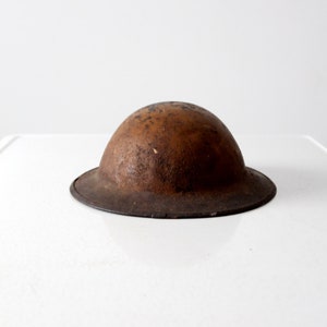 vintage army metal doughboy helmet image 1