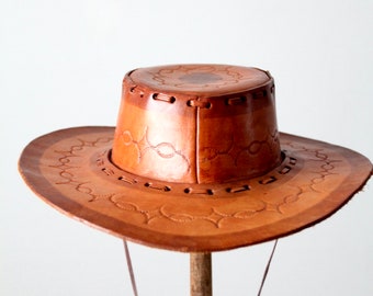 Vintage hand tooled leather boho hat Wildflower Burned Hat & Custom Lace, Leather, Feather, Dried  main image 4