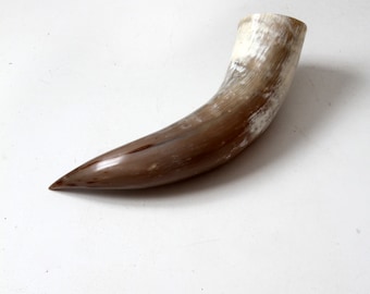 cuerno pulido grande vintage