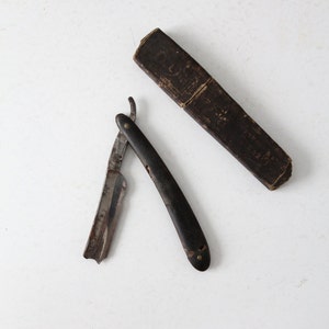 antique George Wostenholm & Sons IXL straight razor