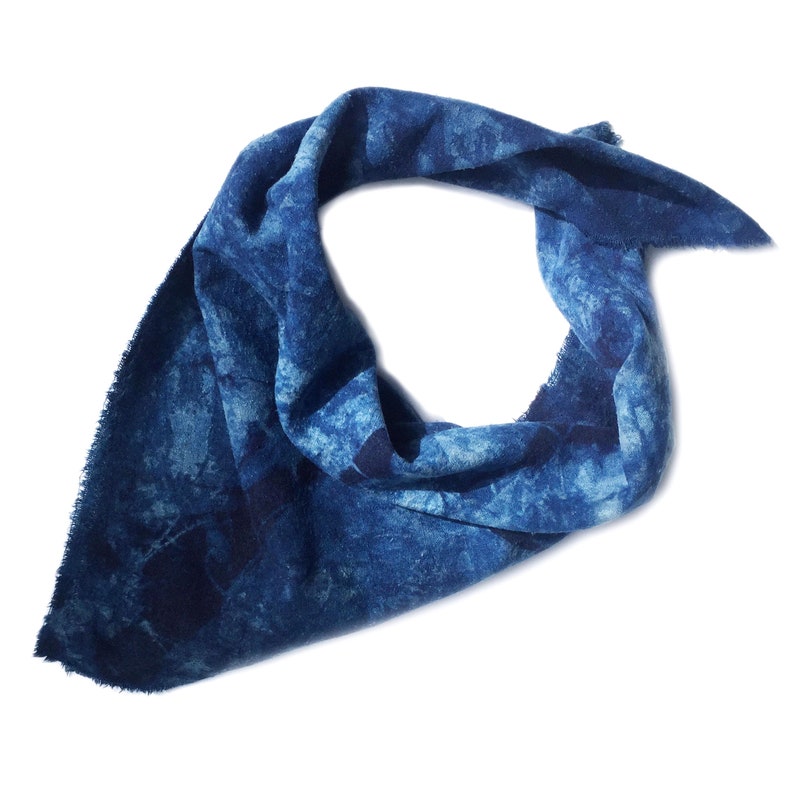 Bandana en soie brute indigo image 4