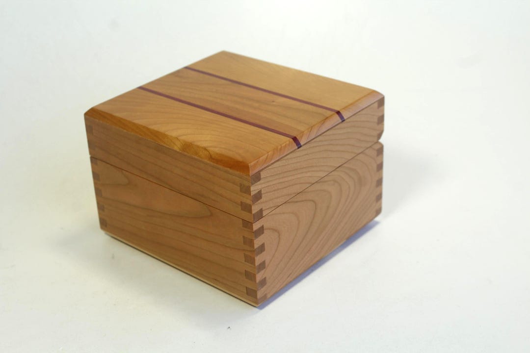 Recipe Box for 3x5 Cards With Removable Divider - Made of Cherry ...