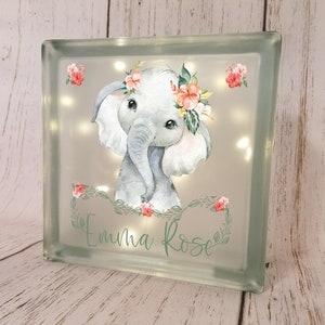 Baby Elephant Nursery Decor Night Light, Pink Elephant Nightlight, Personalized Baby Shower Gift for Girl, Baby Gift for Grandaughter, Niece Bild 6