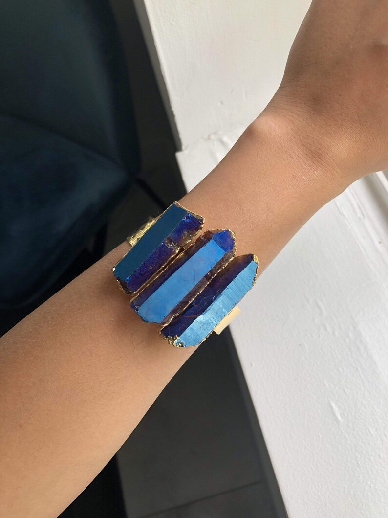 Titanium quartz cuff