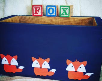 Woodland animals, Woodland themed nursery, Fox wooden box, Forest animals, Unisex nursery decor, Diaper caddy, Navy nursery decor, Book box