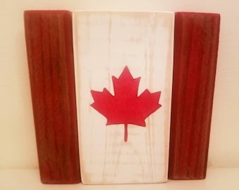 Drapeau canadien en bois, décor de plateau à plusieurs niveaux, drapeau de bloc du Canada, décor de feuille d'érable, accent de la fête du Canada Oh, gardien d'étagère de drapeau rustique, patriotique de juillet