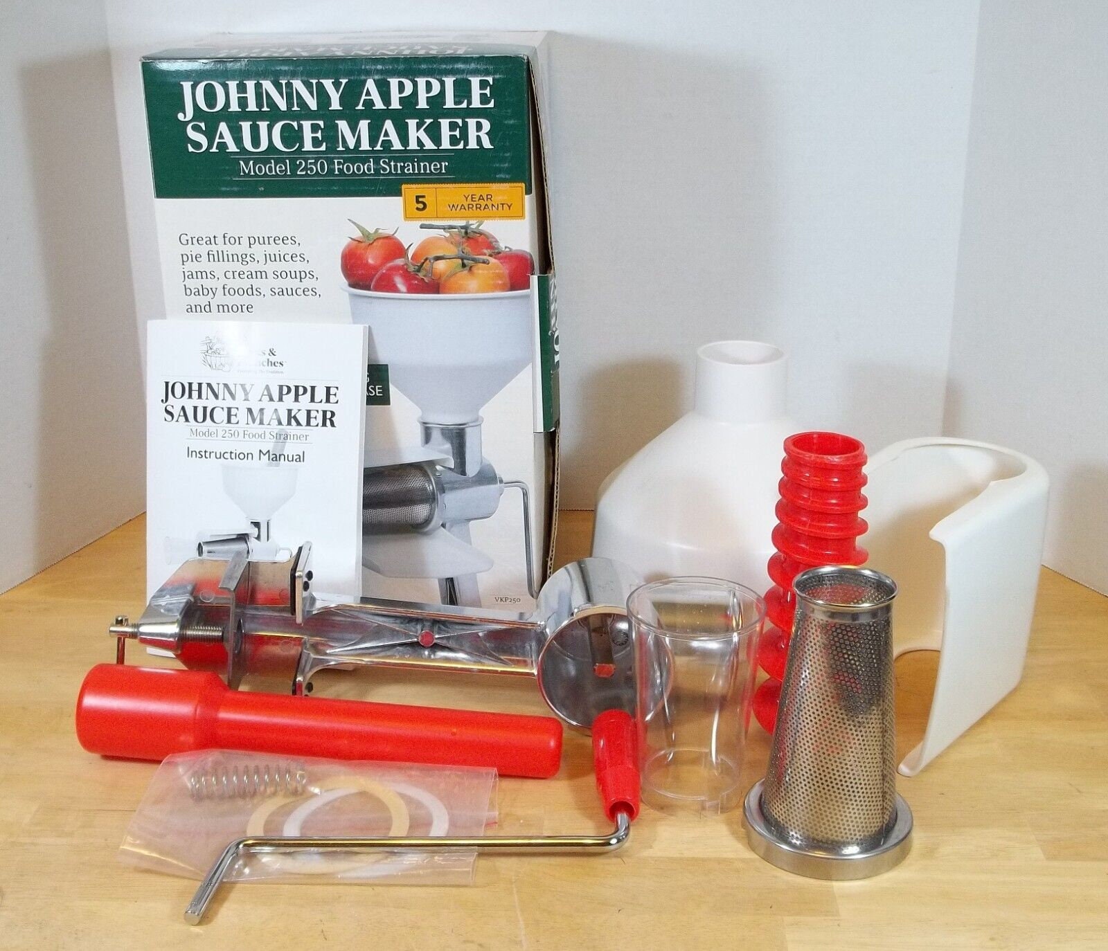Johnny Apple Sauce Maker, Model 250 Food Strainer, With Box and Manual 