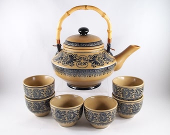 Contemporary Greek Motif 6 Cup Teapot Matching Cups, Tan Blue Ceramic & Bamboo