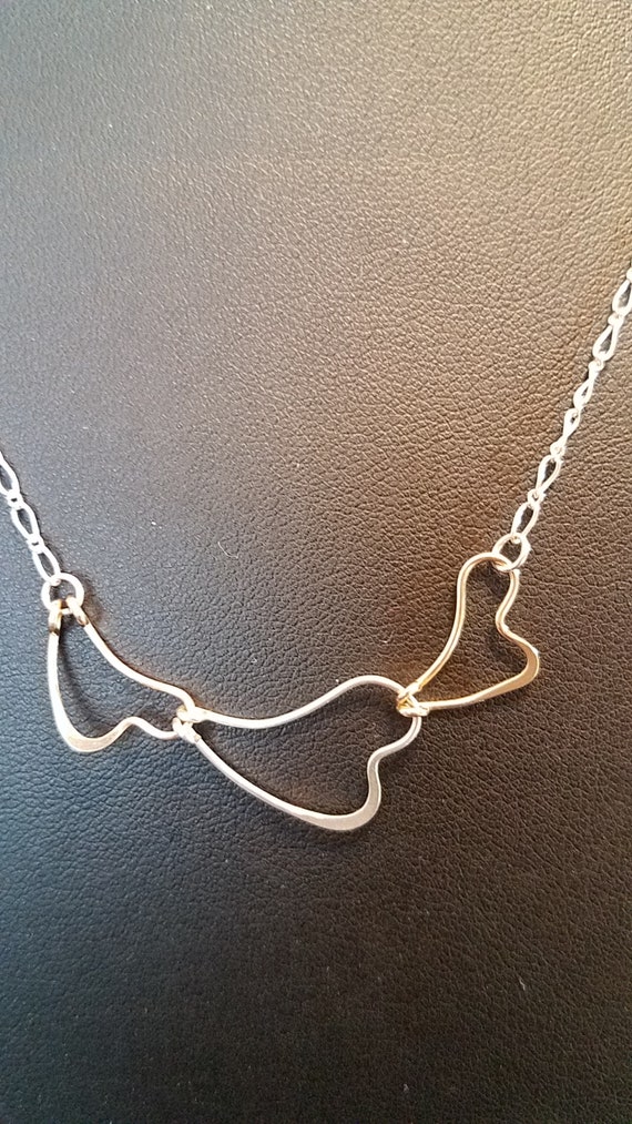 Interlinking Hearts Necklace - image 2