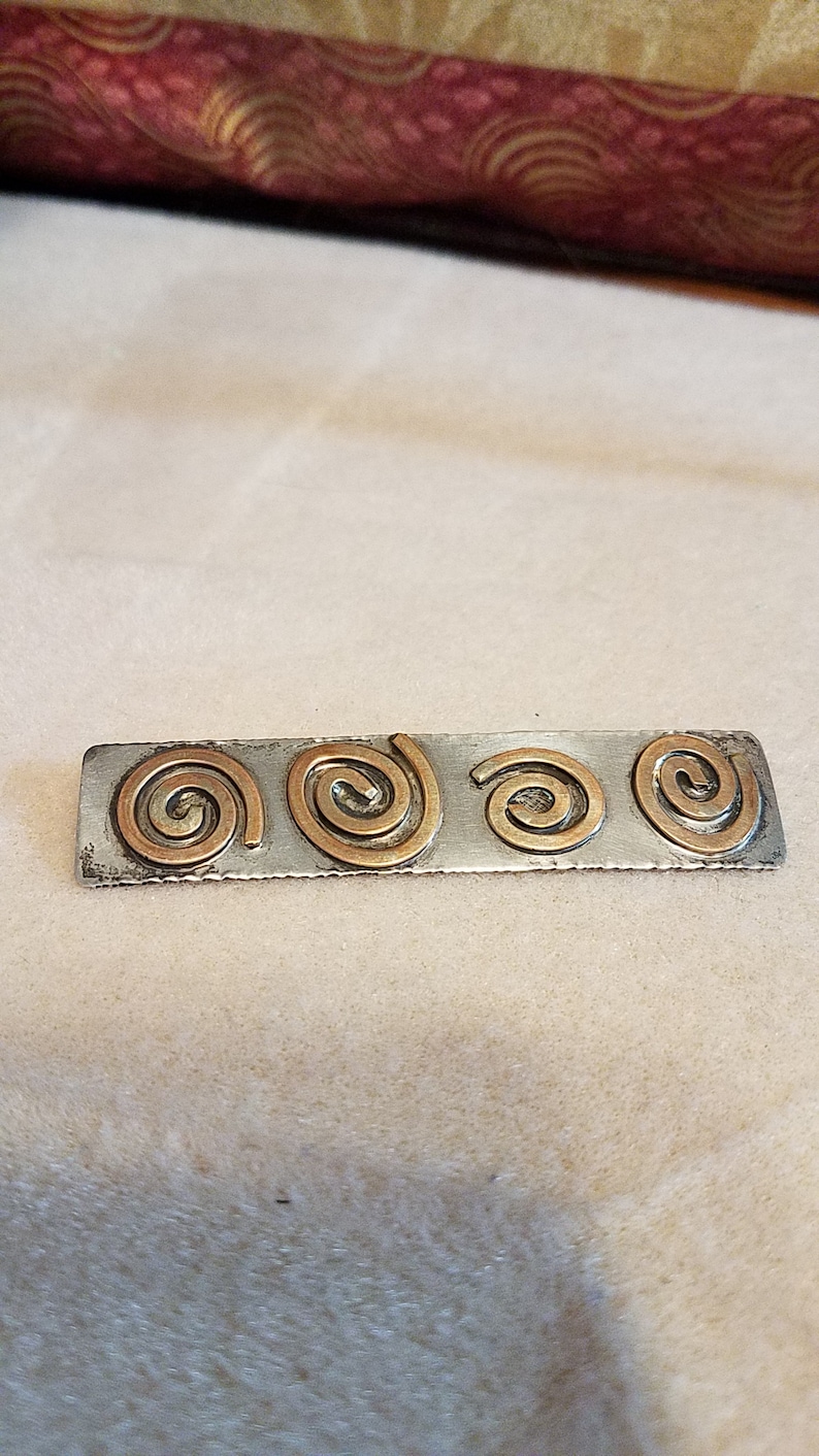 Abstract Swirl BroochPin