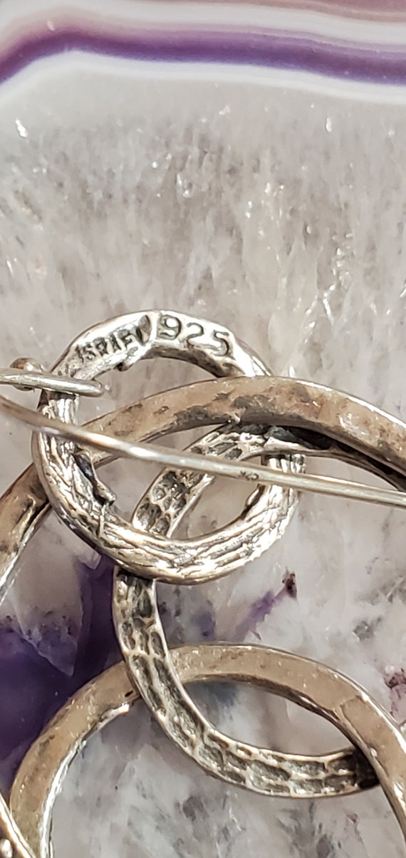 Interlocking Circles Earrings - image 5