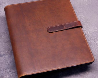 Soho Horween Dublin Leather PadFolio, Left-Handed Edition, iPad Folio, Tablet Folio - Chestnut Horween Dublin Leather