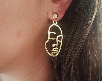 La Femme Earrings. Gold Female Silhouette Earrings. Gold Face Outlined Earrings. Picasso Inspired Earrings.