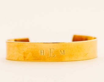 handmade initial jewelry | custom name bracelet