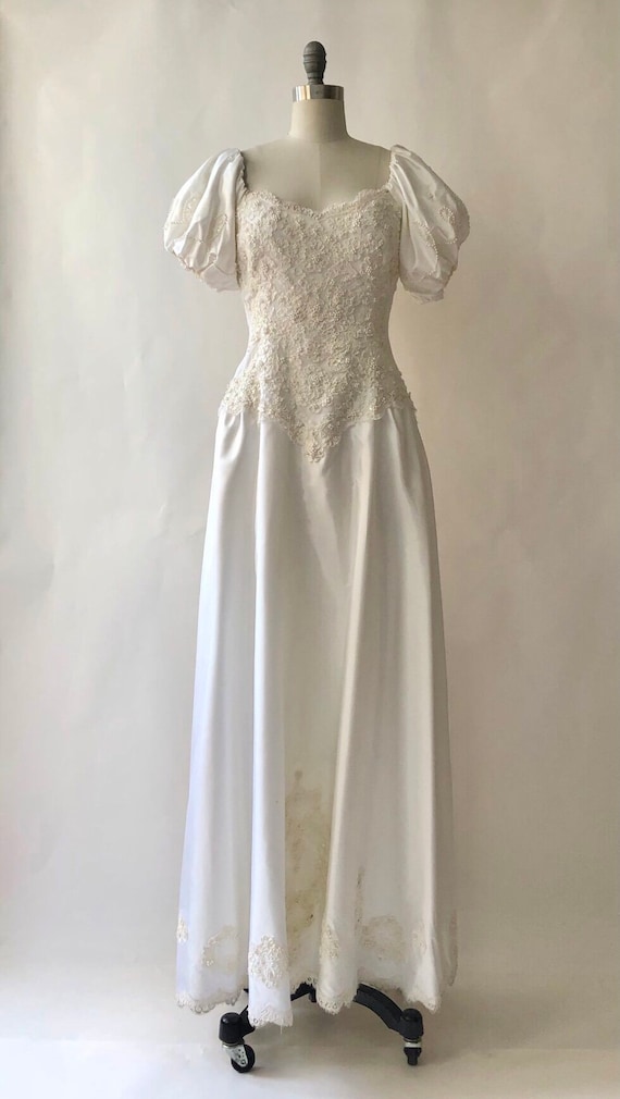 Beaded Alencon Lace & Taffeta Bridal/Wedding Dres… - image 3