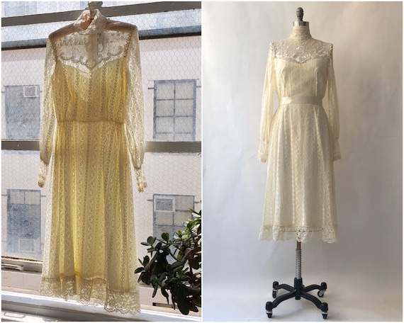 Vintage 1970's Cream Lace Victorian Dress/ Small