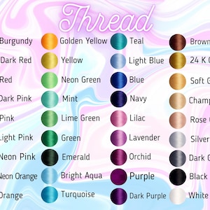 K&ouml;nnte beinhalten: Eine Farbkarte mit der &Uuml;berschrift Thread, die vier Spalten mit kreisf&ouml;rmigen Farbmustern in verschiedenen T&ouml;nen zeigt, darunter Burgunderrot, Rot, Pink, Orange, Gelb, Gr&uuml;n, T&uuml;rkis, Blau, Lila, Braun, Gold, Champagner, Silber, Schwarz und Wei&szlig;.