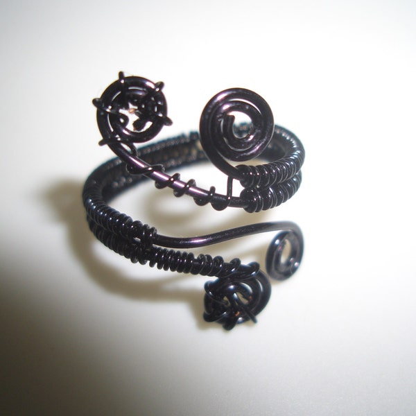 Black Wire Ring