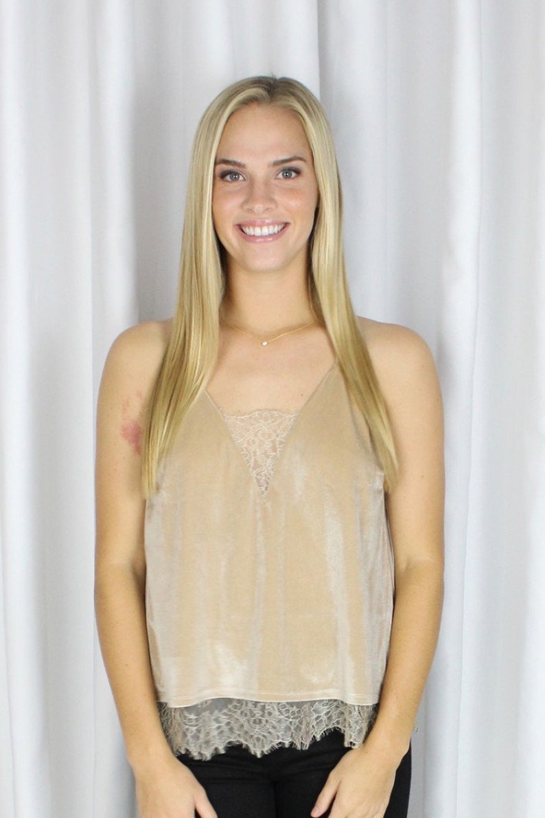 Lace Embrace Tank in Nude Velvet