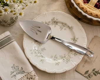 Vintage Oneida Stratford Pie Server | Stainless Steel Cake Utensil | Mid Century Kitchenware