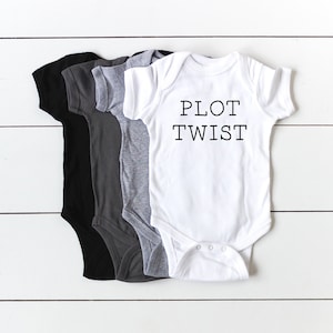 Plot Twist Pregnancy Announcement Shirt, Pregnancy Reveal Photo Prop Ideas