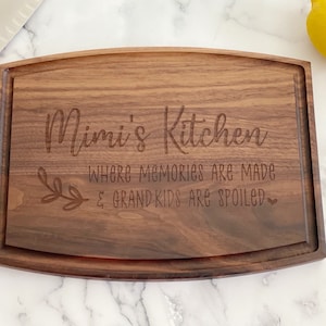 Mimi's Kitchen Custom Gift, Mother's Day Gift, Mimi Cutting Board