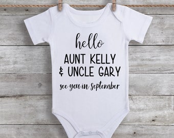 Happy Christmas We/'re Getting You A Niece Pregnancy Announcement Aunt Uncle Gift