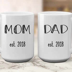 Mom and Dad Est Mugs - New Parent Mug Set - Pregnancy Reveal Announcement - Baby Shower Gift