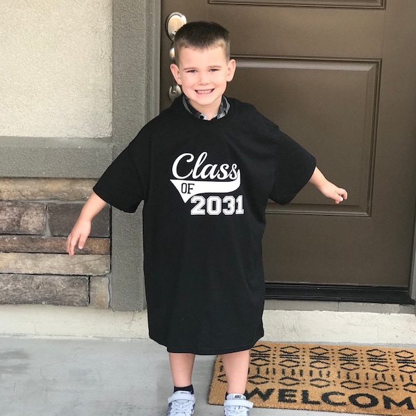 Class of 2035 Kindergarten Shirt, First Day Of School Tee, Back To School, Grow With Me Shirt, Any Year