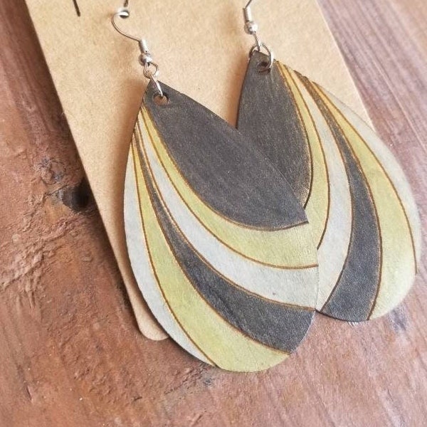 Wood Earrings, Modern Wood Earrings, Dangle Earrings for Women, Lightweight Wood Earrings, Bohemian Earrings, Unique Gifts for Friends