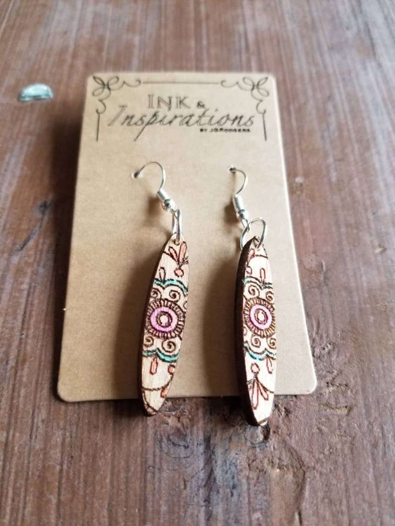 Small Wood Earrings, Colorful Wood Mandala Earrings, Dangle Wood Earrings, Colorful Bohemian Earrings for Women, Handmade Earring Gifts Boho flowers/multi