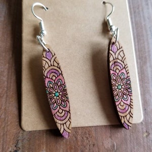 Small Wood Earrings, Colorful Wood Mandala Earrings, Dangle Wood Earrings, Colorful Bohemian Earrings for Women, Handmade Earring Gifts Star mandala/purple