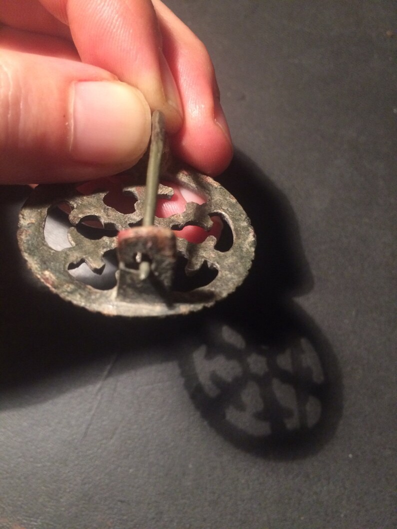 StarSun Ancient Roman brooch