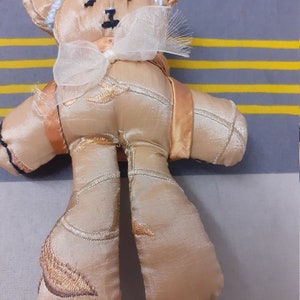 Poly/silk/real silk, Pomander Teddy Bear