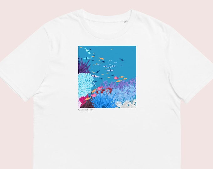 Organic cotton t-shirt with underwater themed graphic art